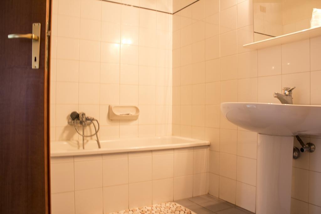 Hotel Falisco Fabrica di Roma Szoba fotó